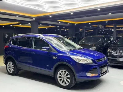 Gebraucht Ford Kuga Titanium 150 PS (110 kW) 2015 Blau SUV