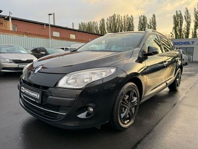 gebraucht Renault Mégane GrandTour III Luxe*LEDER*NAVI*PDC*TEMP*