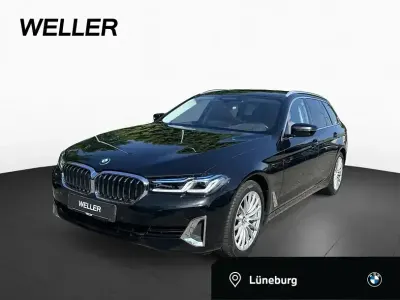 Gebraucht BMW 530 Sport Line 252 PS (185 kW) 2021 Saphirschwarz (schwarz) Kombi