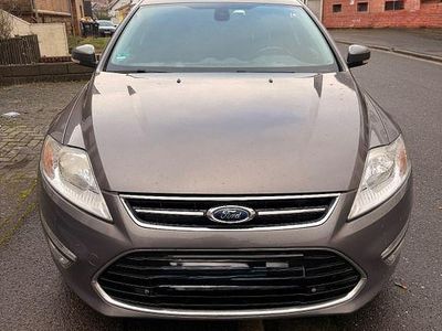 Grau Gebraucht 2012 Ford Mondeo Titanium Limousine | 6.700 € (Etwas zu teuer)