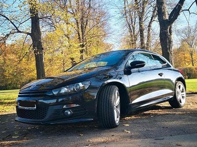 Schwarz Gebraucht 2010 VW Scirocco R-line Coupé | 9.099 € (Fairer Preis)