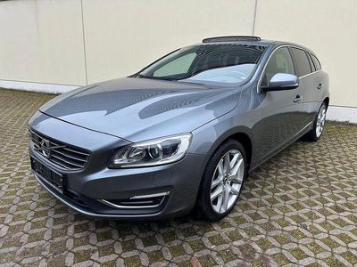 Gebraucht Volvo V60 Summum 190 PS (139 kW) 2017 Grau Kombi