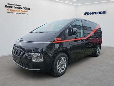 Neu Hyundai Staria Trend 224 PS (164 kW) 2025 Abyss black / mic Van / Kleinbus