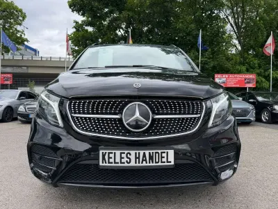 Gebraucht Mercedes V300 AMG 237 PS (174 kW) 2023 Schwarz Van / Kleinbus