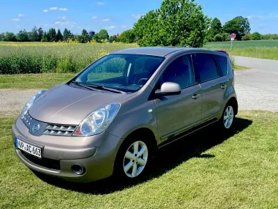 Gebraucht Nissan Note Acenta 110 PS (80 kW) 2007 Gold Kleinwagen