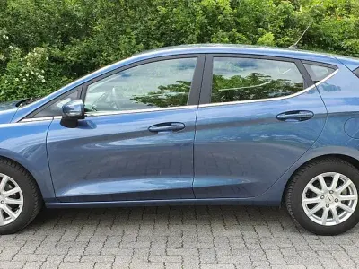 Gebraucht Ford Fiesta Titanium 125 PS (91 kW) 2022 Blau Kleinwagen