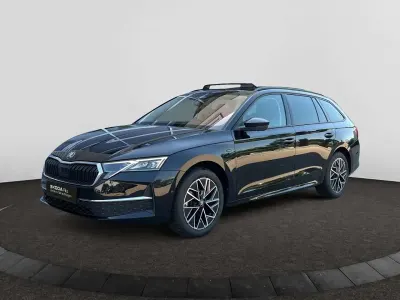 Gebraucht Skoda Octavia Tour 150 PS (110 kW) 2025 Schwarz Kombi