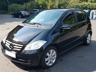 gebraucht Mercedes A150 Automatik, SHZ, Klima, PDC, Tempomat, TÜV neu