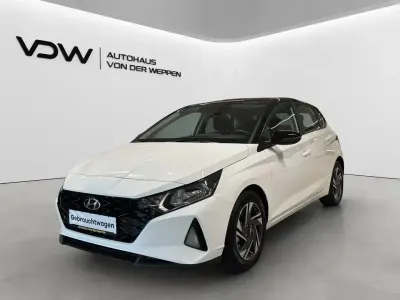 Gebraucht Hyundai i20 Trend 74 PS (54 kW) 2022 Weiß Kleinwagen
