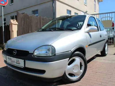 Gebraucht Opel Corsa 60 PS (44 kW) 1997 Silber Kleinwagen