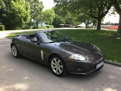 Gebraucht Jaguar XK 298 PS (219 kW) 2008 Grau Cabrio