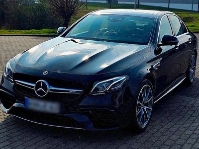 Mercedes E63S AMG
