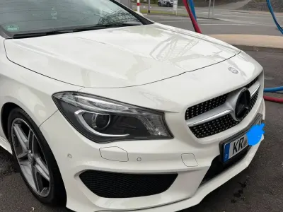 Używany Mercedes CLA220 177 KM (130 kW) 2015 Biały Sedan/Limuzyna