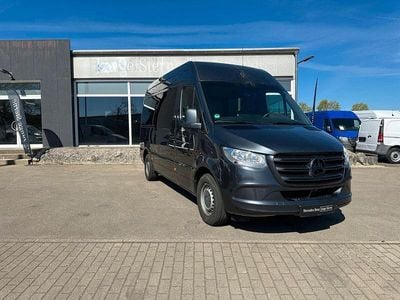 Używany Mercedes Sprinter 163 KM (119 kW) 2018 Szary Van
