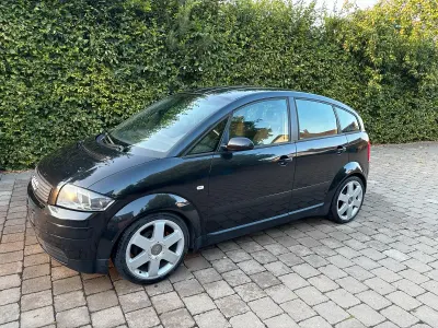 Gebraucht Audi A2 75 PS (55 kW) 2002 Schwarz Kleinwagen