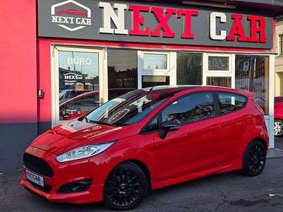 Gebraucht Ford Fiesta Sport 140 PS (102 kW) 2015 Rot Limousine