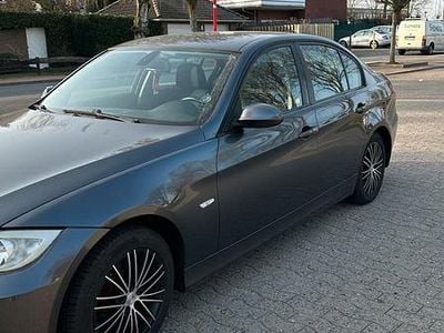 Gebraucht BMW 320 Sport Line 150 PS (110 kW) 2006 Grau Limousine