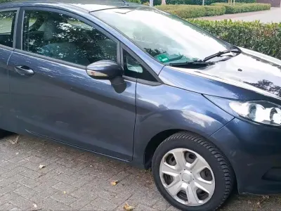 Gebraucht Ford Fiesta 82 PS (60 kW) 2009 Kleinwagen
