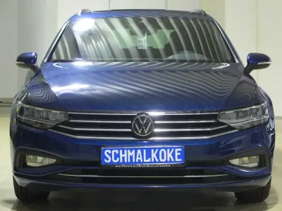 Gebraucht VW Passat Business 150 PS (110 kW) 2023 Aquamarine blue (metallic) Kombi
