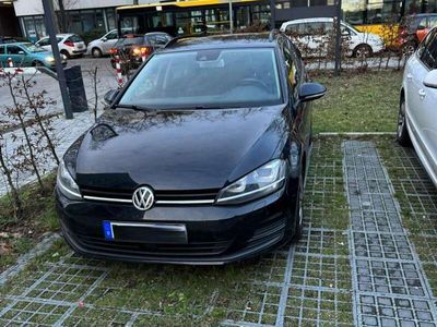 gebraucht VW Golf 1.6 BlueTDI DSG Trendline