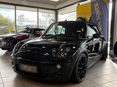 Schwarz Gebraucht 2005 Mini Cooper Cabriolet Cabrio | 11.000 €