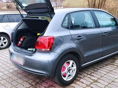 Gebraucht VW Polo 66 PS (48 kW) 2009 Grau Kleinwagen