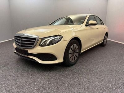 Mercedes E200