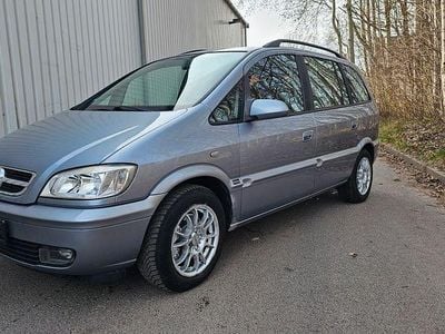 Gebraucht Opel Zafira 125 PS (91 kW) 2004 Grau Van / Kleinbus