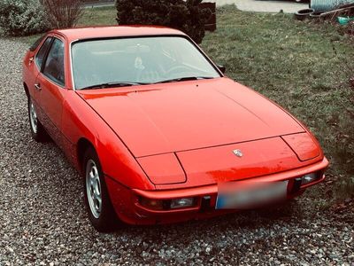 Porsche 924