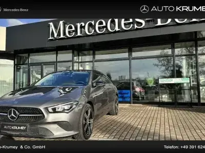 Używany Mercedes CLA180 Shooting Brake Night 136 KM (100 kW) 2022 Szary Kombi