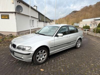 Gebraucht BMW 316 116 PS (85 kW) 2004 Silber Limousine