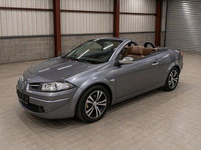 Usata Renault Mégane Cabriolet Dynamique 106 CV (77 kW) 2009 Grigio Cabrio