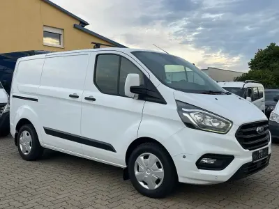 Gebraucht Ford Transit Custom Trend 131 PS (96 kW) 2019 Weiß Van / Kleinbus