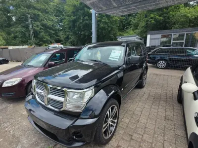 Gebraucht Dodge Nitro SE 177 PS (130 kW) 2008 Schwarz SUV