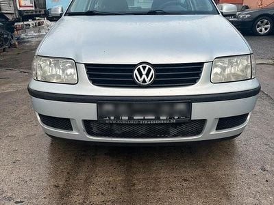 Gebraucht VW Polo 60 PS (44 kW) 2000 Silber Kleinwagen