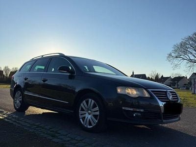 Gebraucht VW Passat Comfortline 140 PS (102 kW) 2007 Braun Limousine