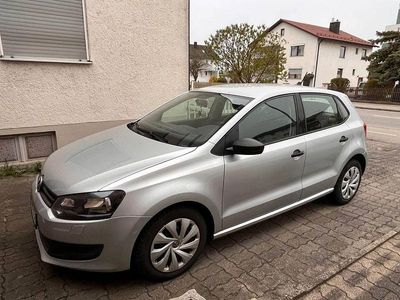 Gebraucht VW Polo Comfortline 69 PS (50 kW) 2010 Silber Kleinwagen