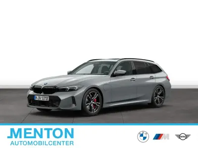 Gebraucht BMW 330e Sport Line 292 PS (214 kW) 2025 Grau Kombi