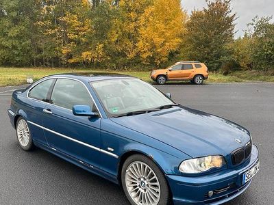 BMW 323