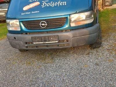 Second-hand Opel Movano 114 CP (83 kW) 2000 Verde Monovolum
