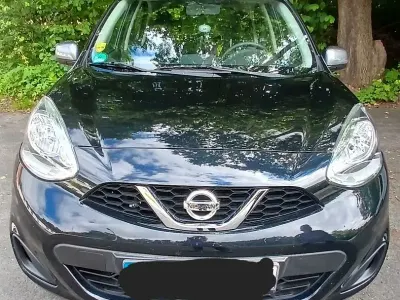 Gebraucht Nissan Micra Acenta 80 PS (58 kW) 2015 Schwarz Kleinwagen