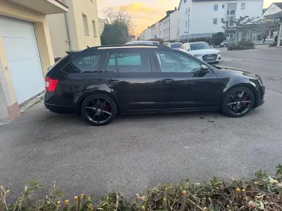 Gebraucht Skoda Octavia RS 220 PS (161 kW) 2017 Schwarz Kombi