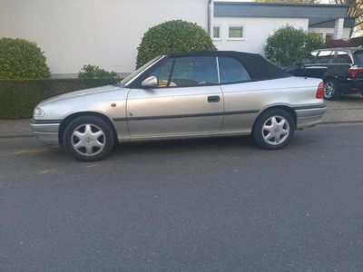 Brugt Opel Astra Cabriolet 75 HK (55 kW) 1998 Cabriolet