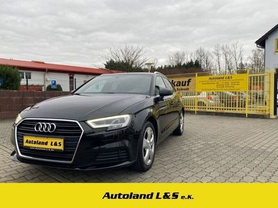 gebraucht Audi A3 Sportback g-tron 1.5 TFSI, LED, 1.Hand, CNG, A