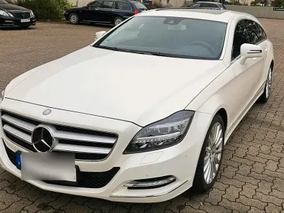 Gebraucht Mercedes CLS350 Shooting Brake 265 PS (194 kW) 2013 Weiß Kombi