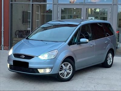 Second-hand Ford Galaxy Ghia 140 CP (102 kW) 2007 Albastru Monovolum
