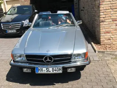 Gebraucht Mercedes SL380 204 PS (150 kW) 1984 Blau Cabrio