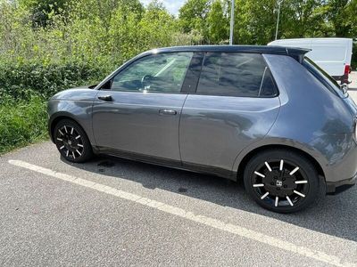 Honda e