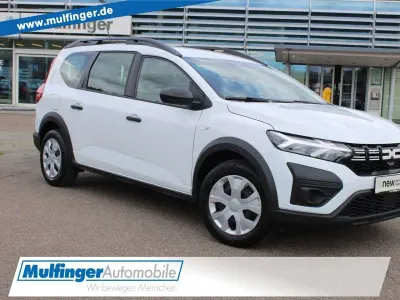 Gebraucht Dacia Jogger Essentiel 110 PS (80 kW) 2023 Weiß Van / Kleinbus