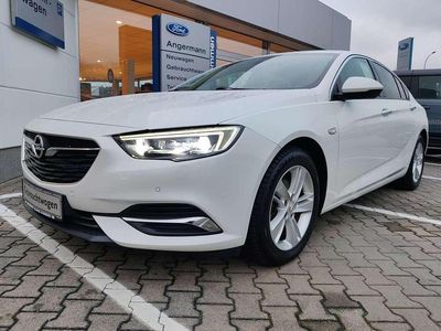 Gebraucht Opel Insignia Innovation 140 PS (102 kW) 2017 Abalone weiss (p3s) Kleinwagen